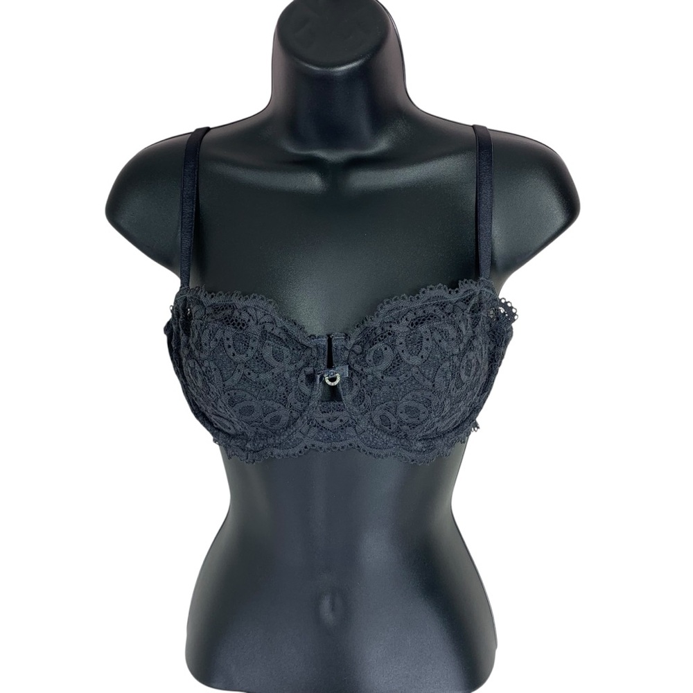 Elegant Black Lace Bra size 32E by Montelle